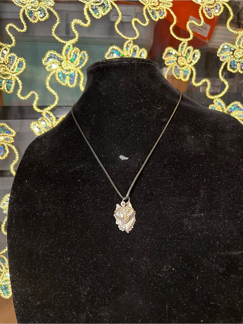 Silver Wolf Head Pendant Necklace - Women Jewelry